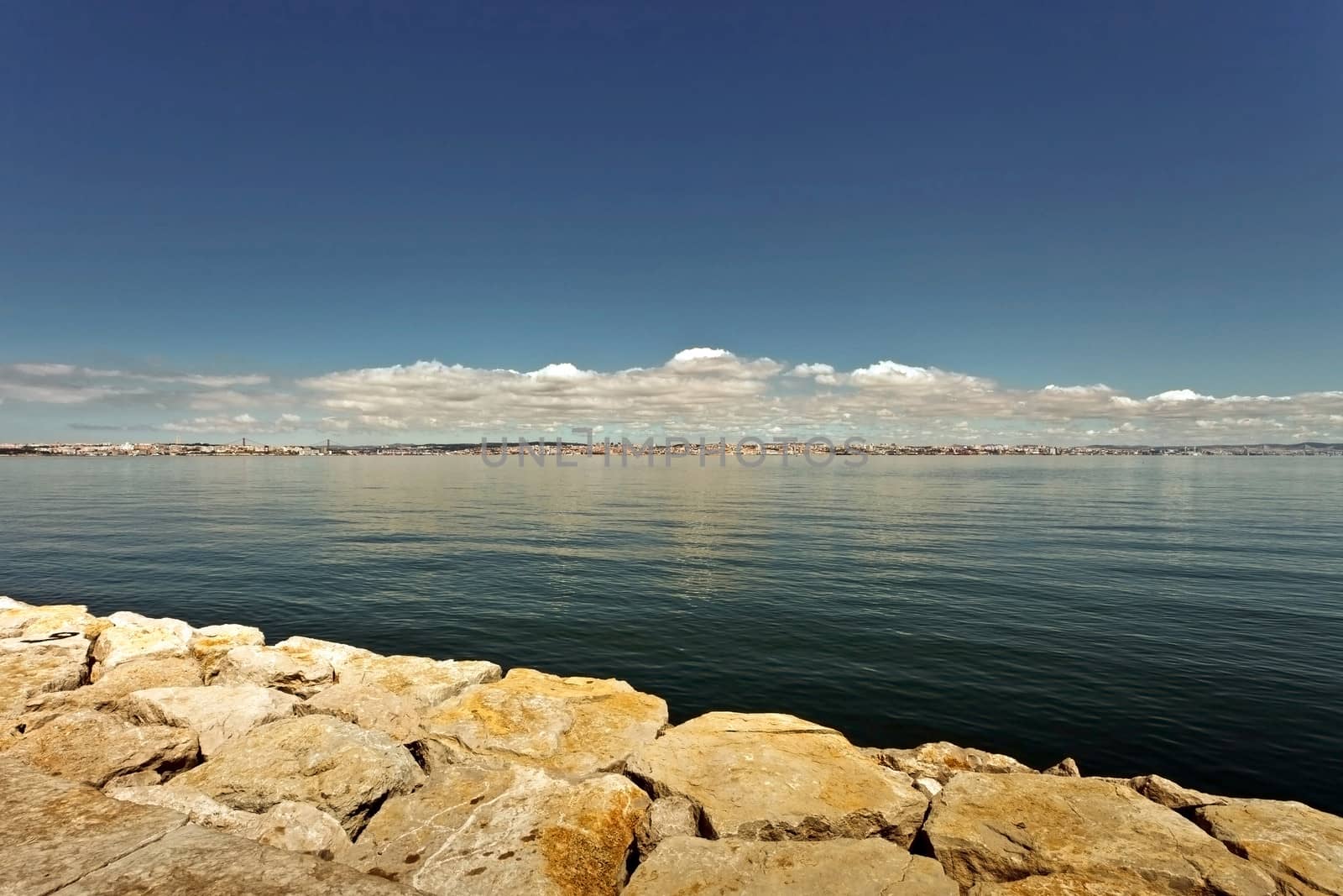 landscape of the Tejo river. by Carpeira