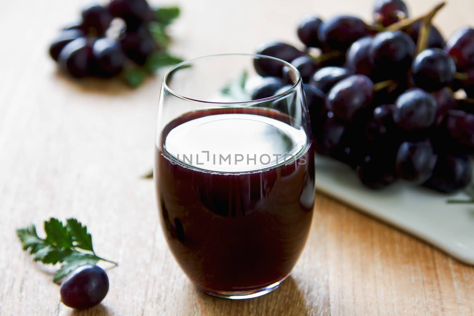 Grape juice by vanillaechoes