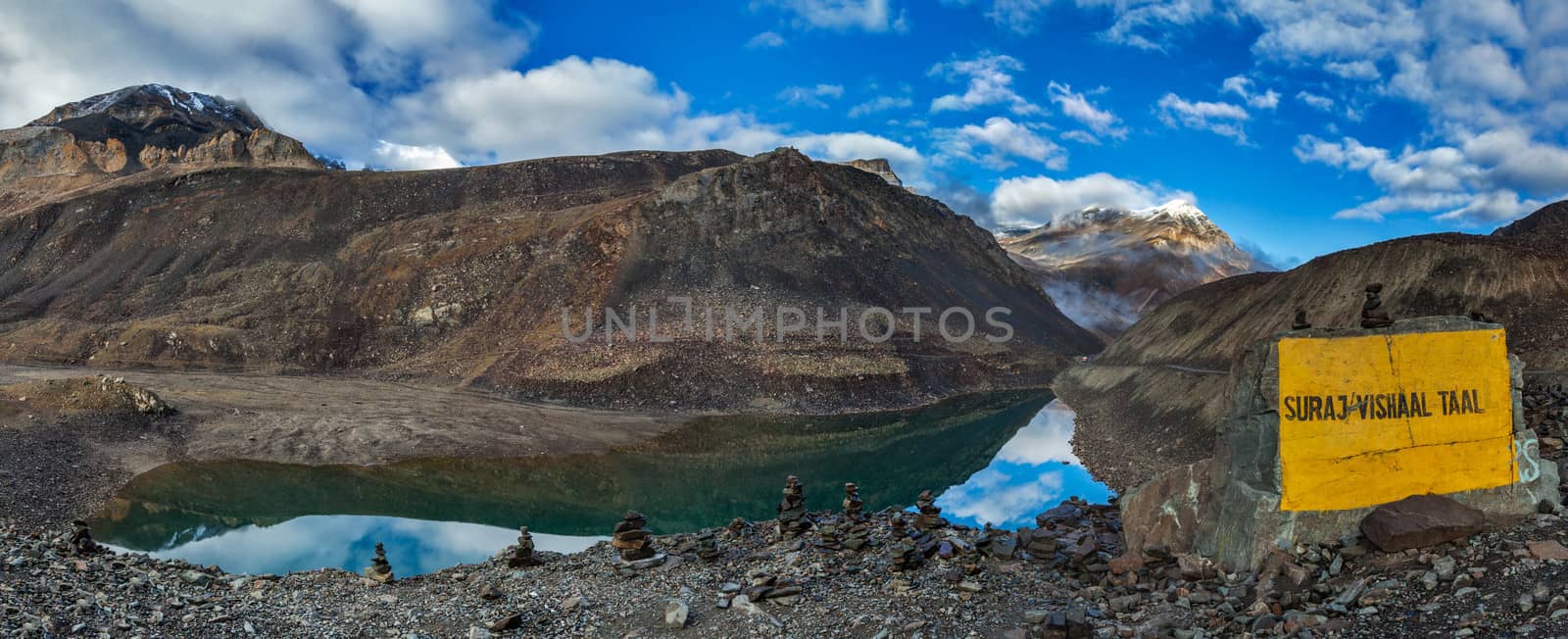 Mountain lake Suraj Tal by dimol