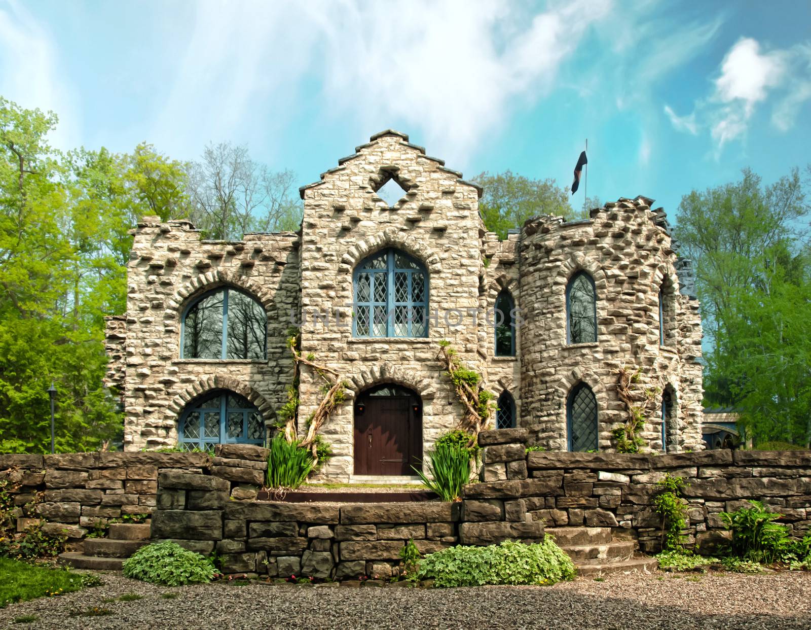 small stone castle in upstate new york