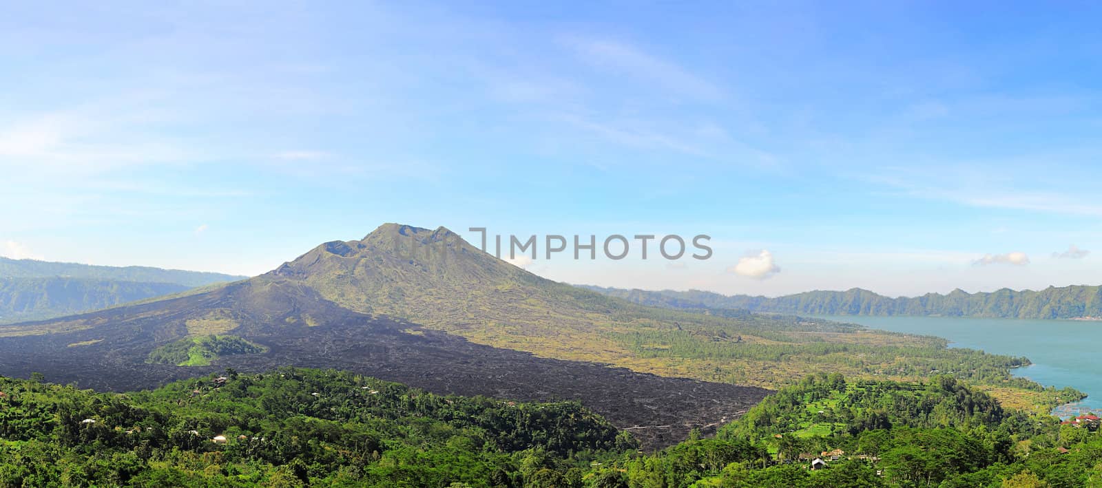 Balinese volcano by joyfull