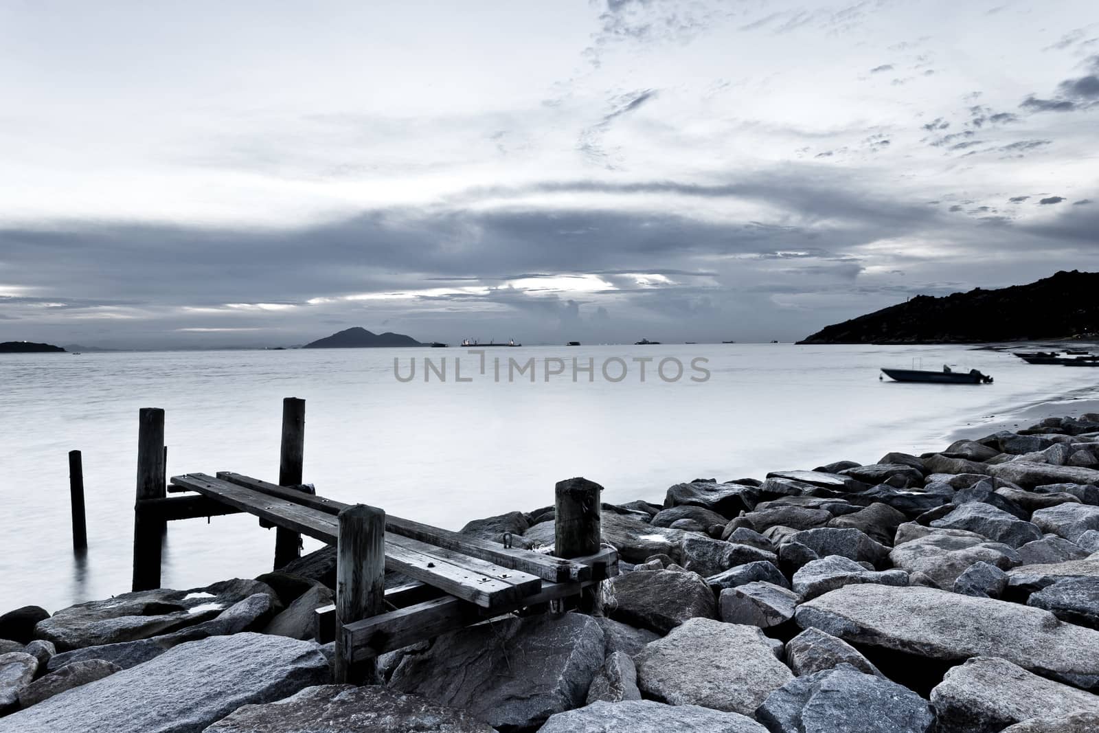 Black and white photography of sky and sea at sunset