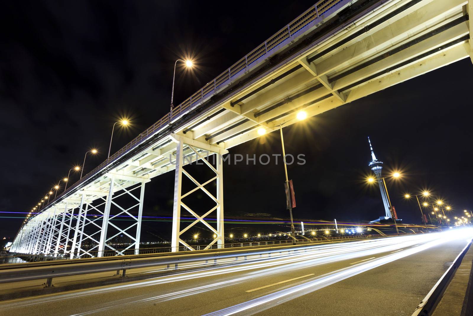 Highway in Macau at night by kawing921