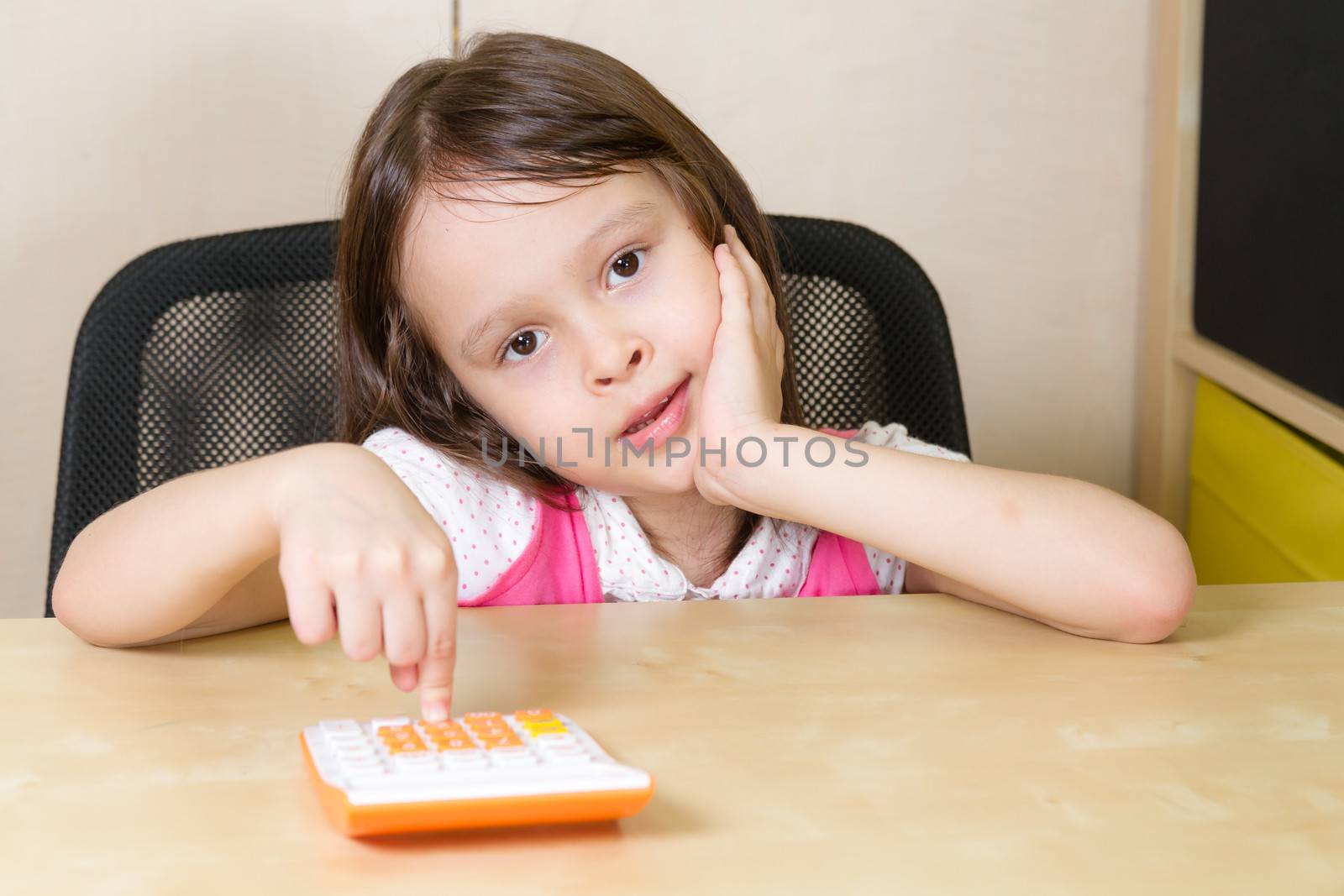 Girl with calculator by imagesbykenny