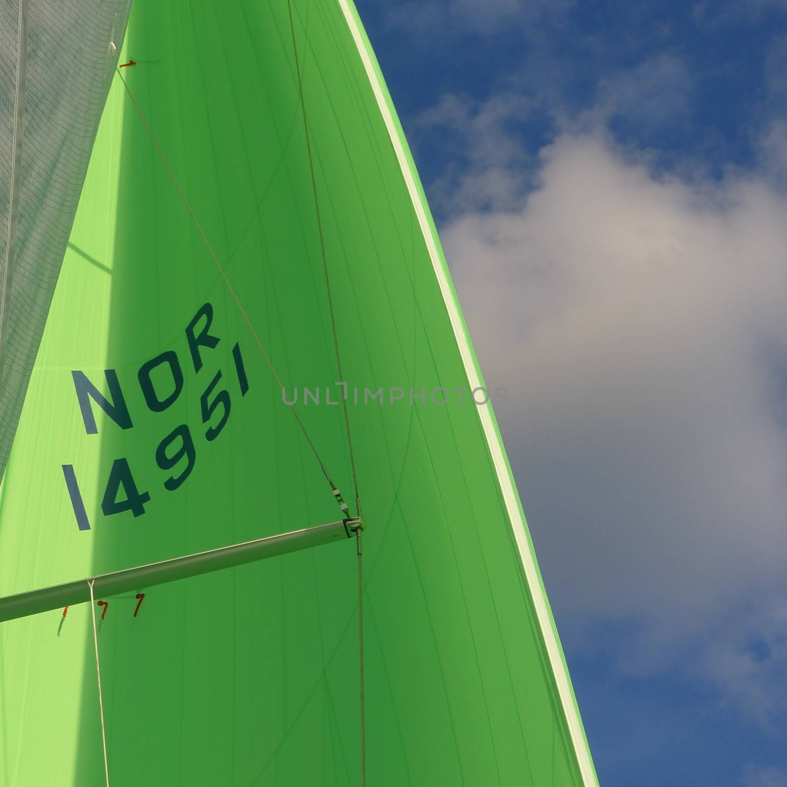 Green sail by Bildehagen