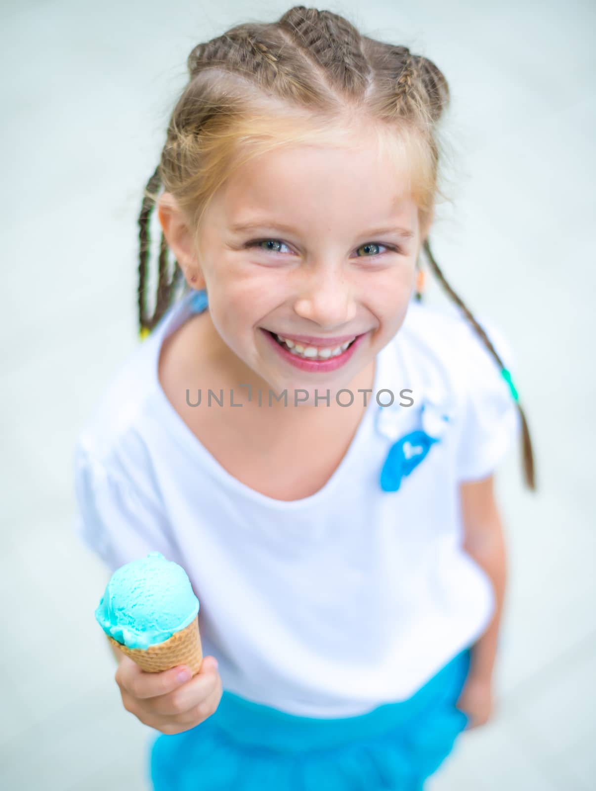 girl with ice cream by GekaSkr