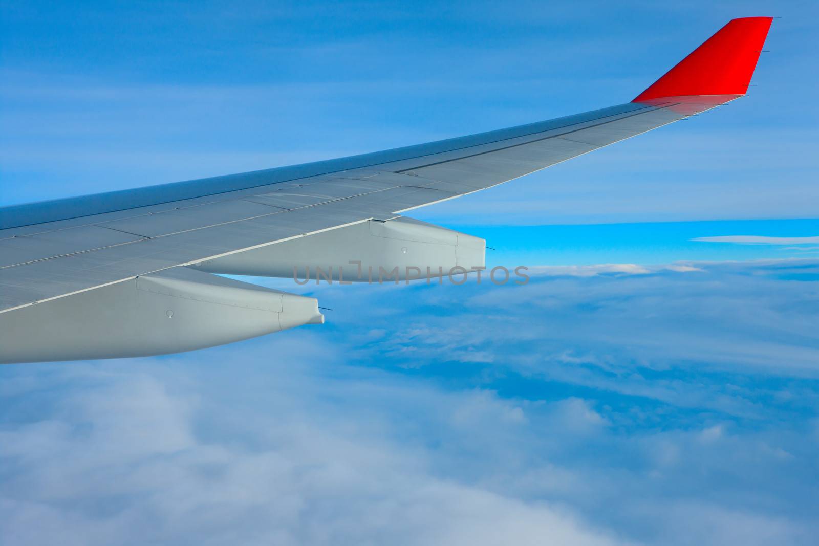 Air travel over the ocean of clouds by vladimir_sklyarov