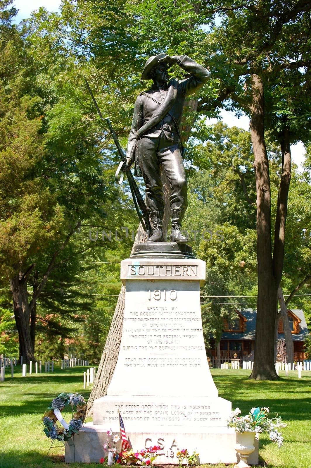  Johnson Island Confederate Cemetery Statue