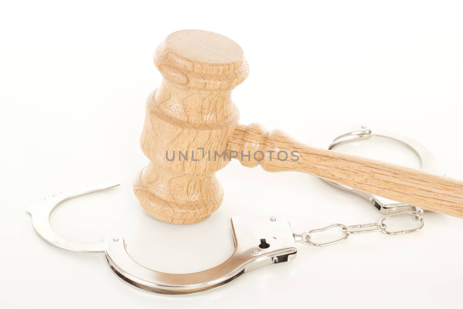 Protecting people from dangerous criminals