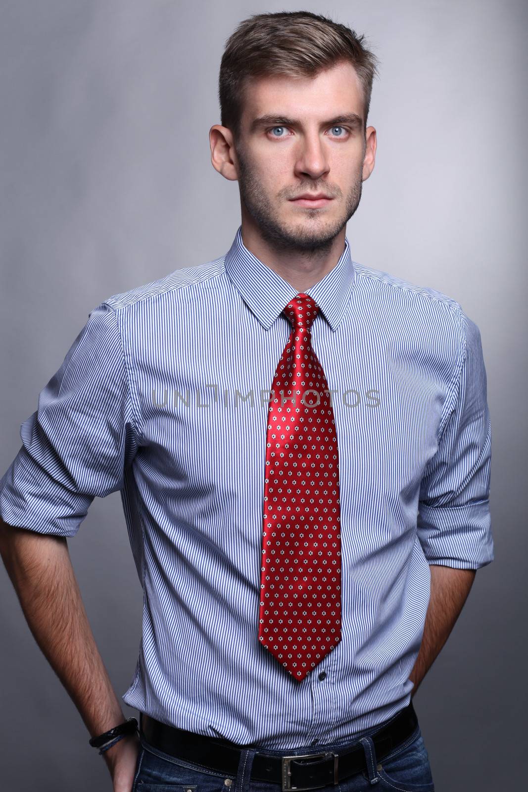 Portrait of young business man