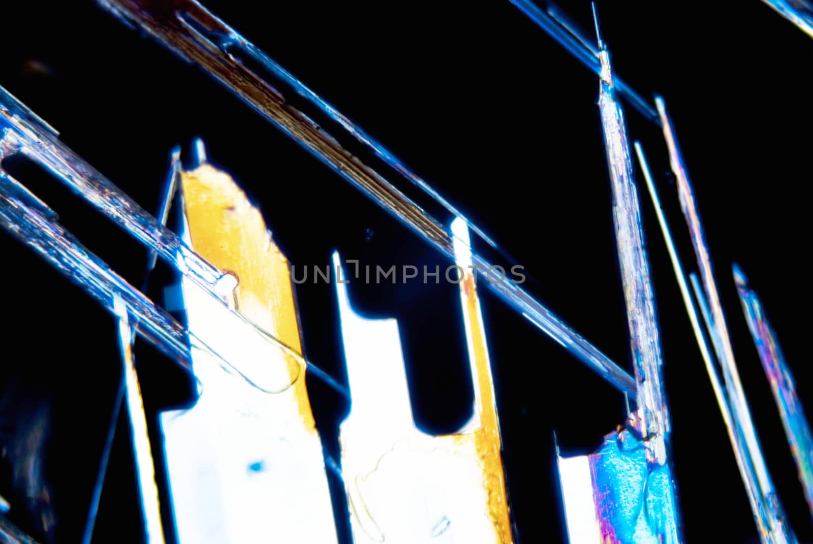 Micro Crystals of Sulfur in polarized Light