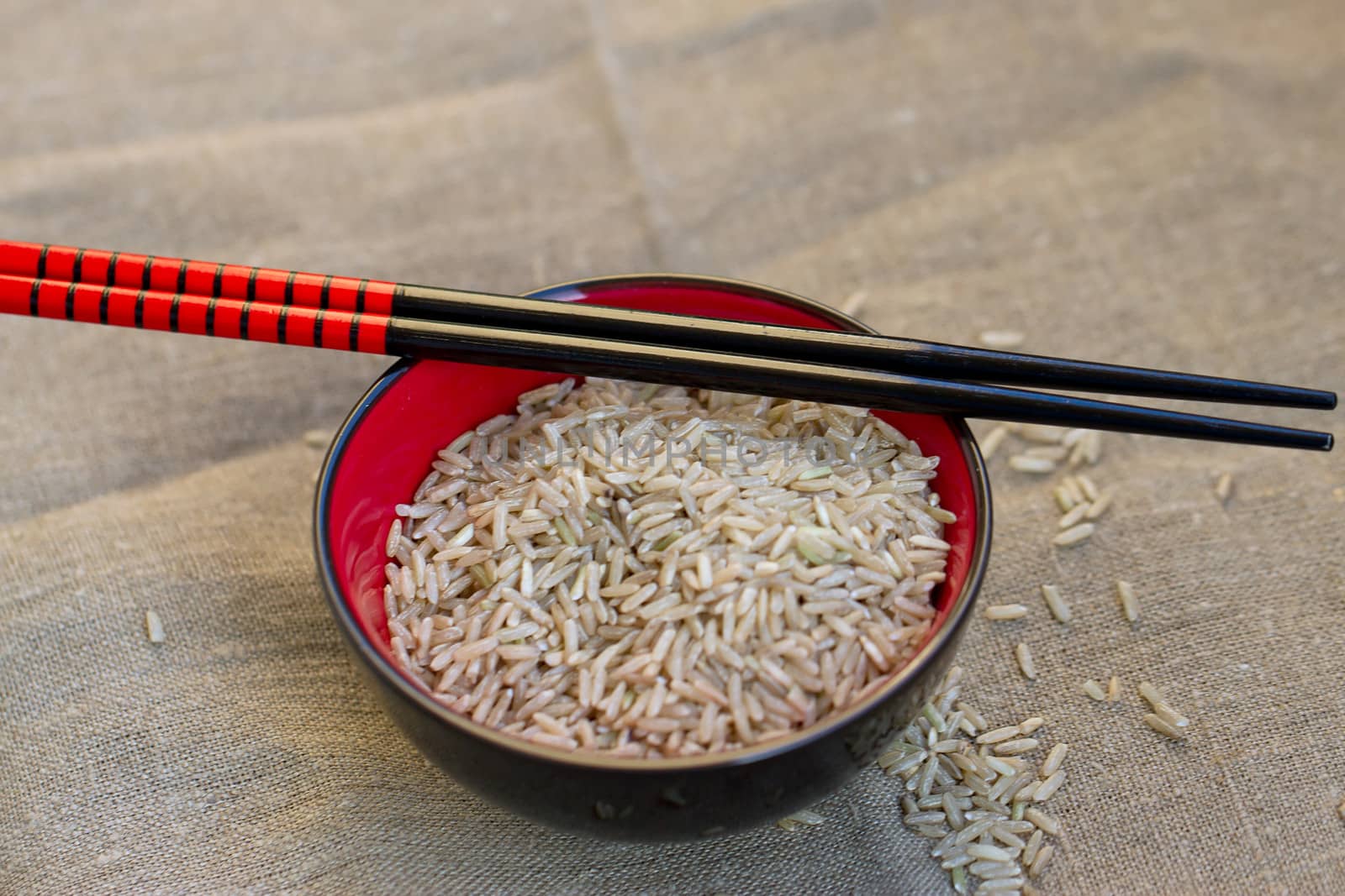 Raw brown rice in a bowl