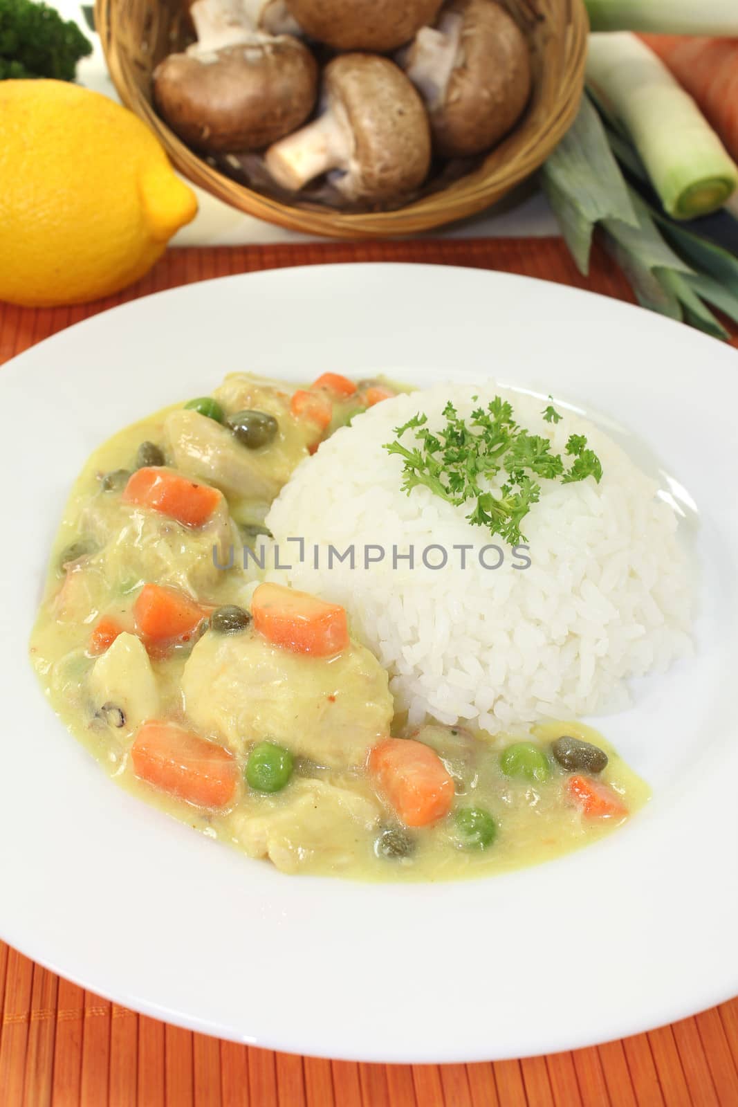 Chicken fricassee with rice by discovery
