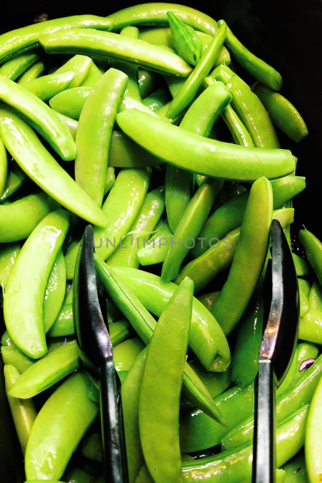 Fresh Garden Peas by ponsulak