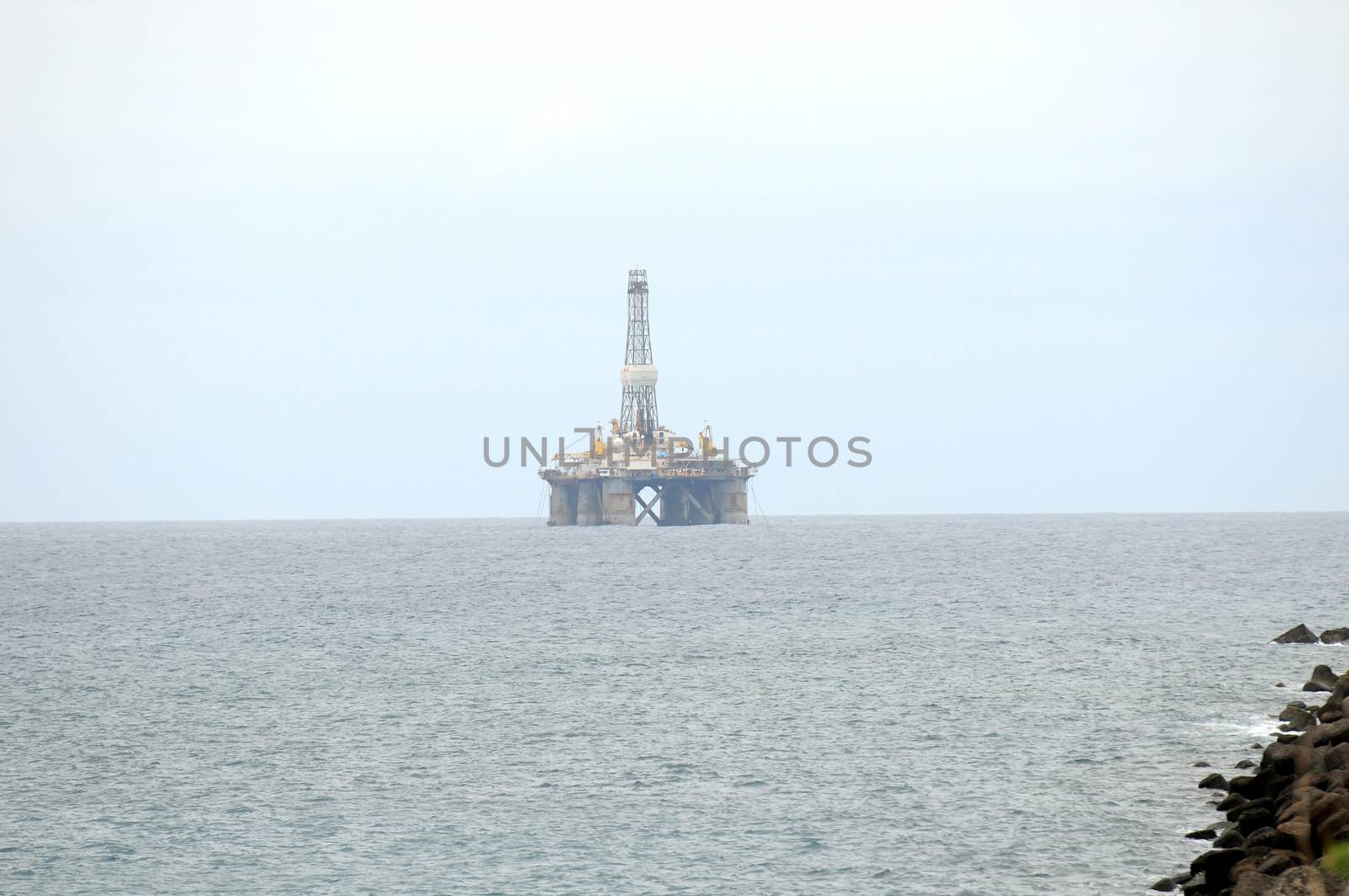 Oil Platform by underworld