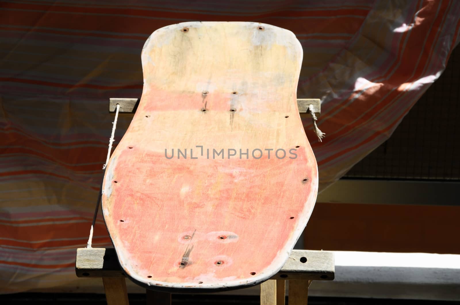 Restore an Old Vintage Wooden  Skateboard  by underworld