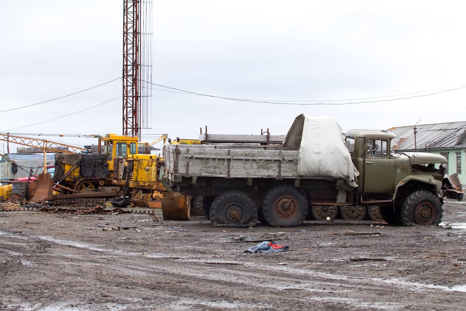 dump in the north, mountains of not taken out garbage