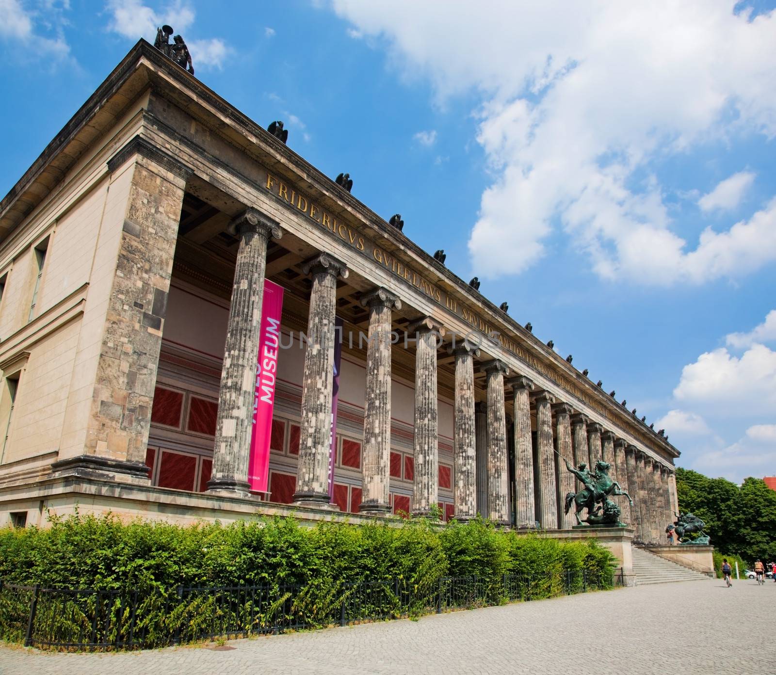 Altes Museum. Berlin, Germany by photocreo