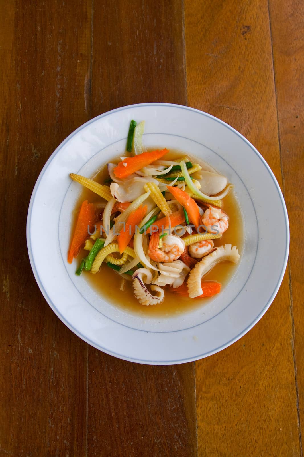  fry vegetables with seafood  by foryouinf