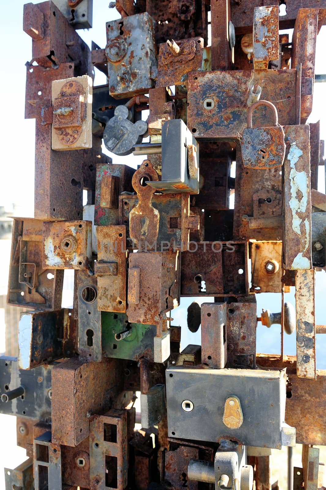 metal sculpture made with recovery of old locks