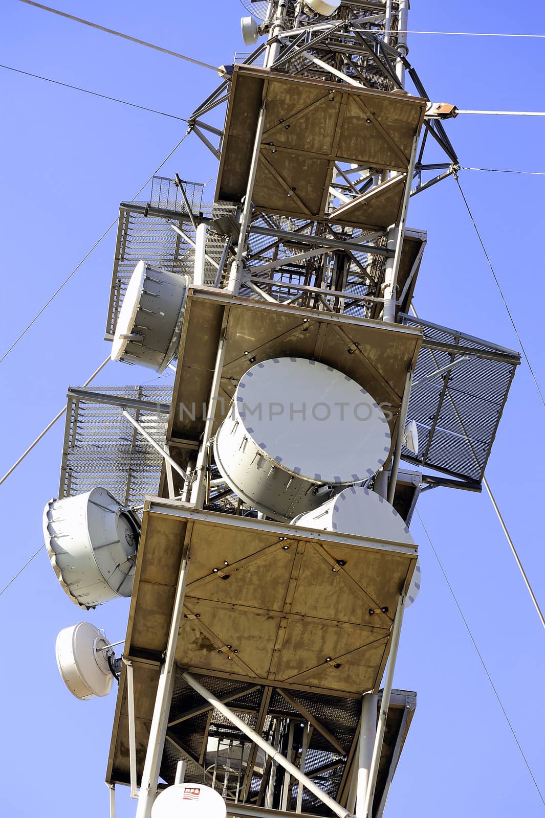 Antennas by gillespaire