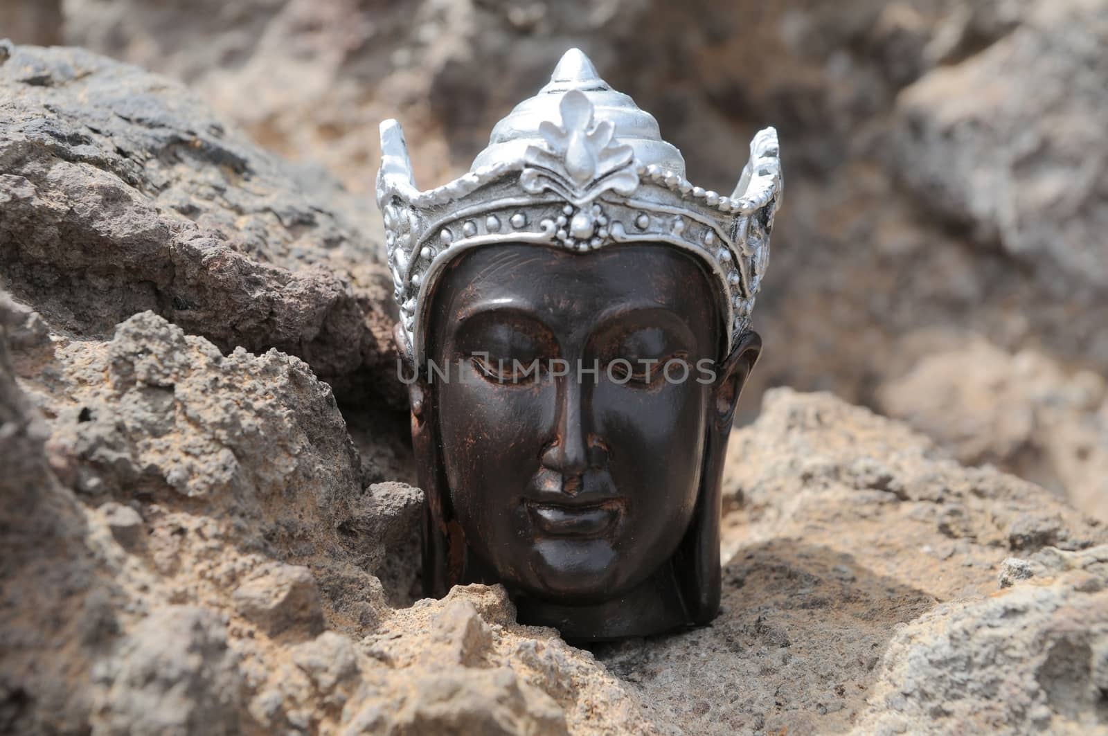 Buddha Statue by underworld