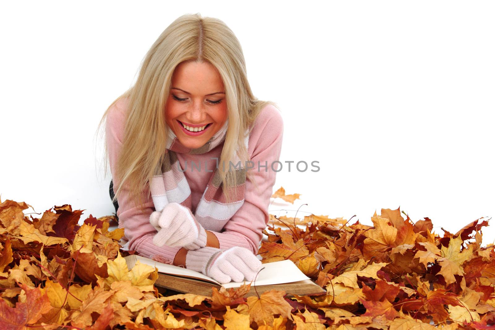 autumn woman read in studio on leaves