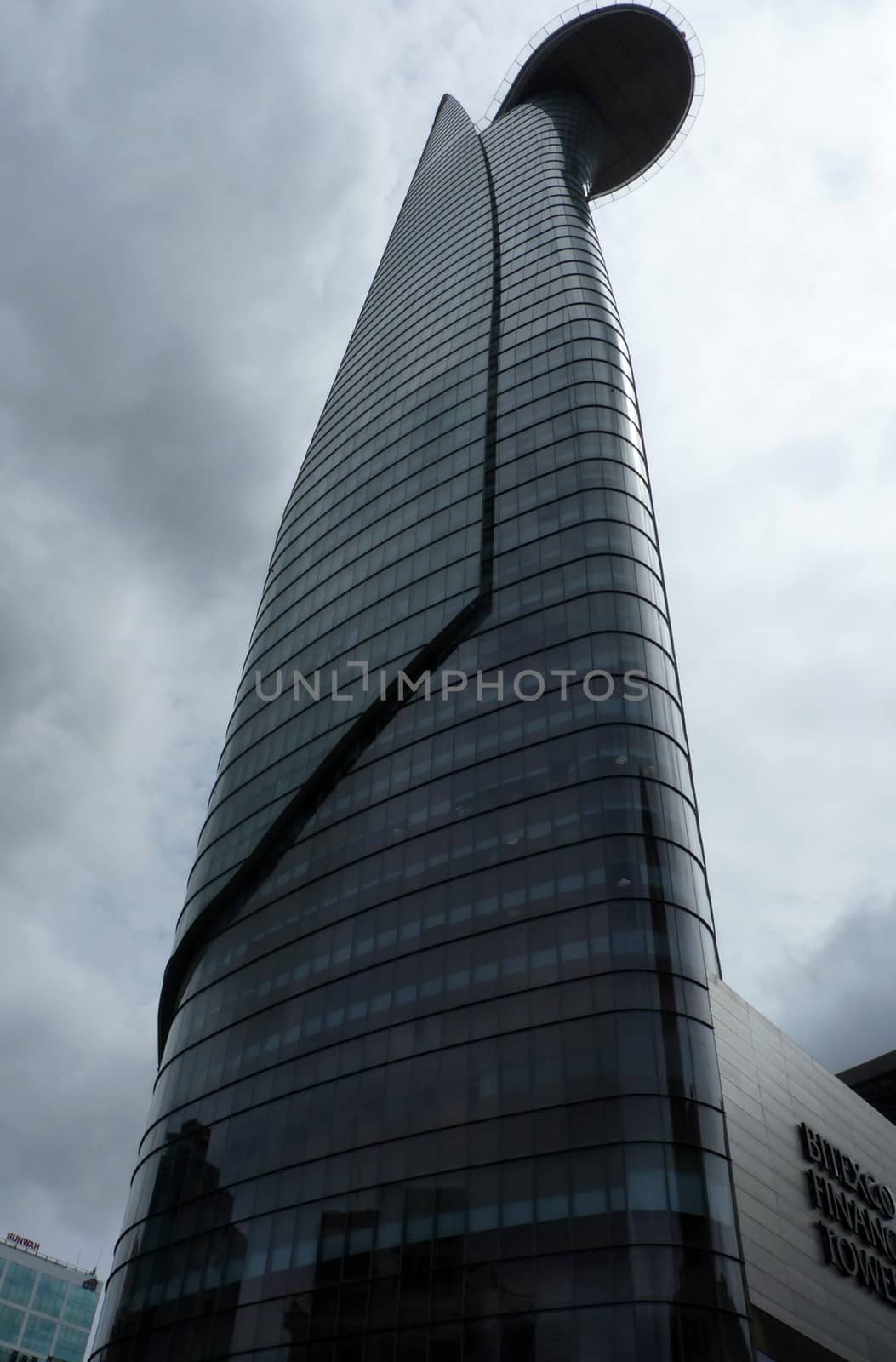 Bitexco tower by nicousnake