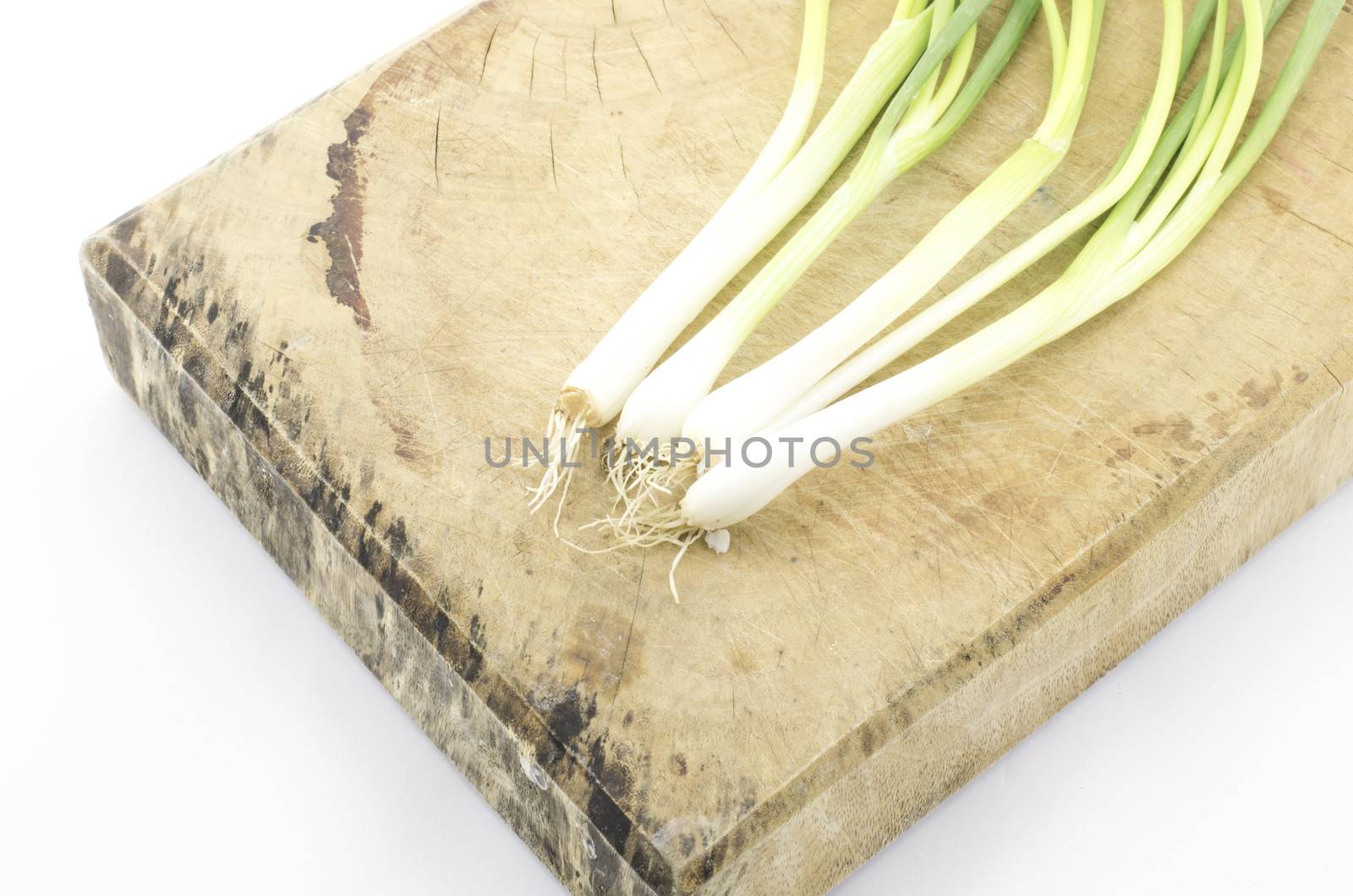 spring onion isolated on white by ammza12