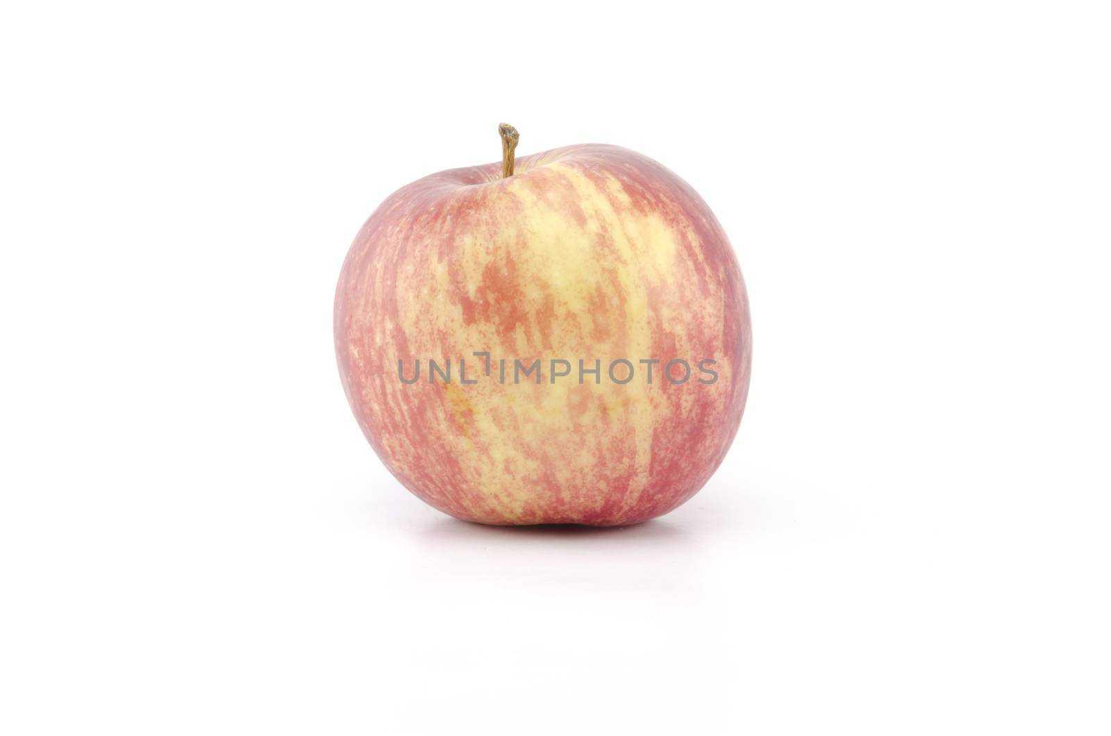 single apple isolated on white background