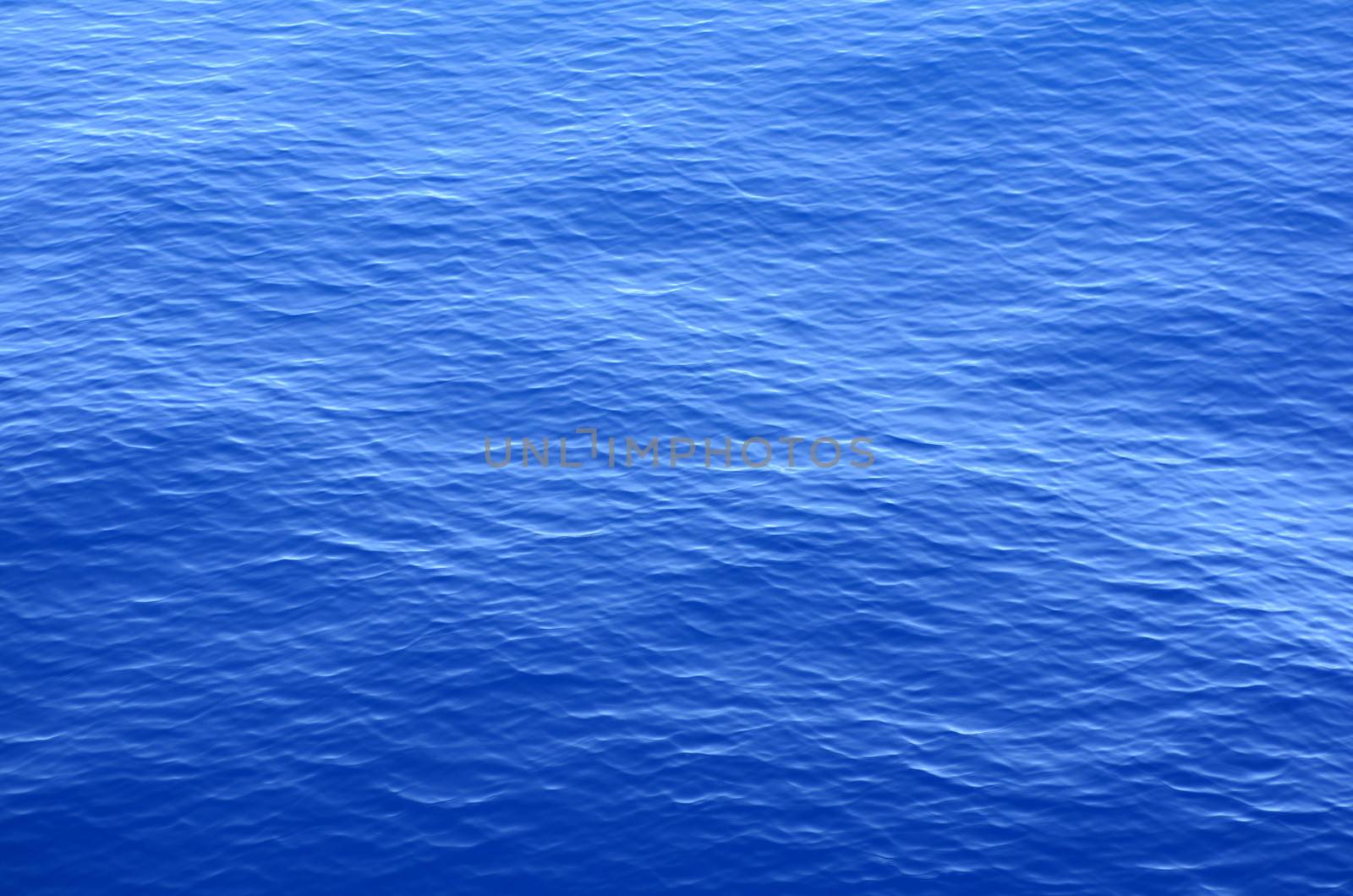 Perfect Ocean Water by mrdoomits