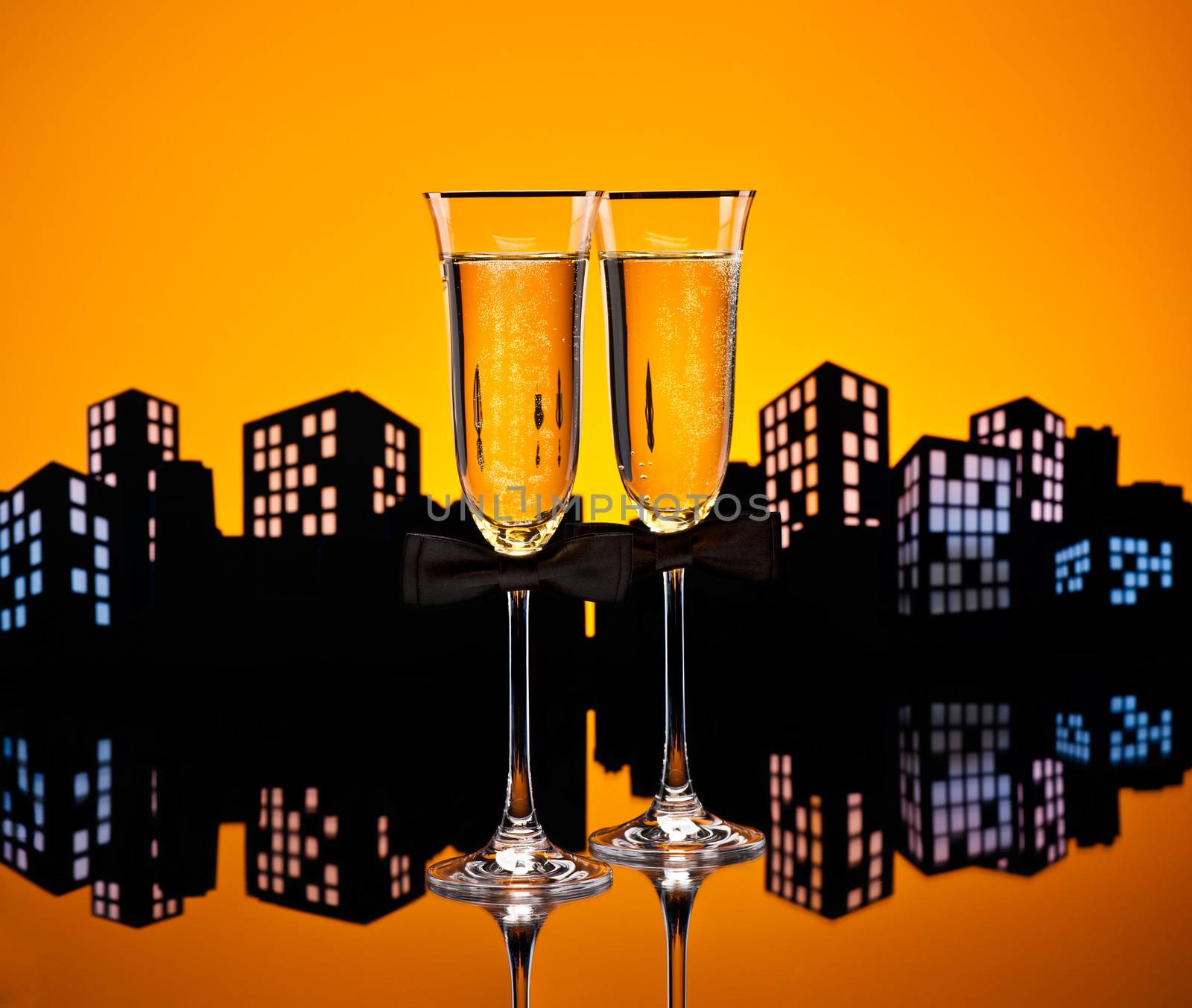 Metropolis champagne glasses with conceptual same sex decoration for gay men
