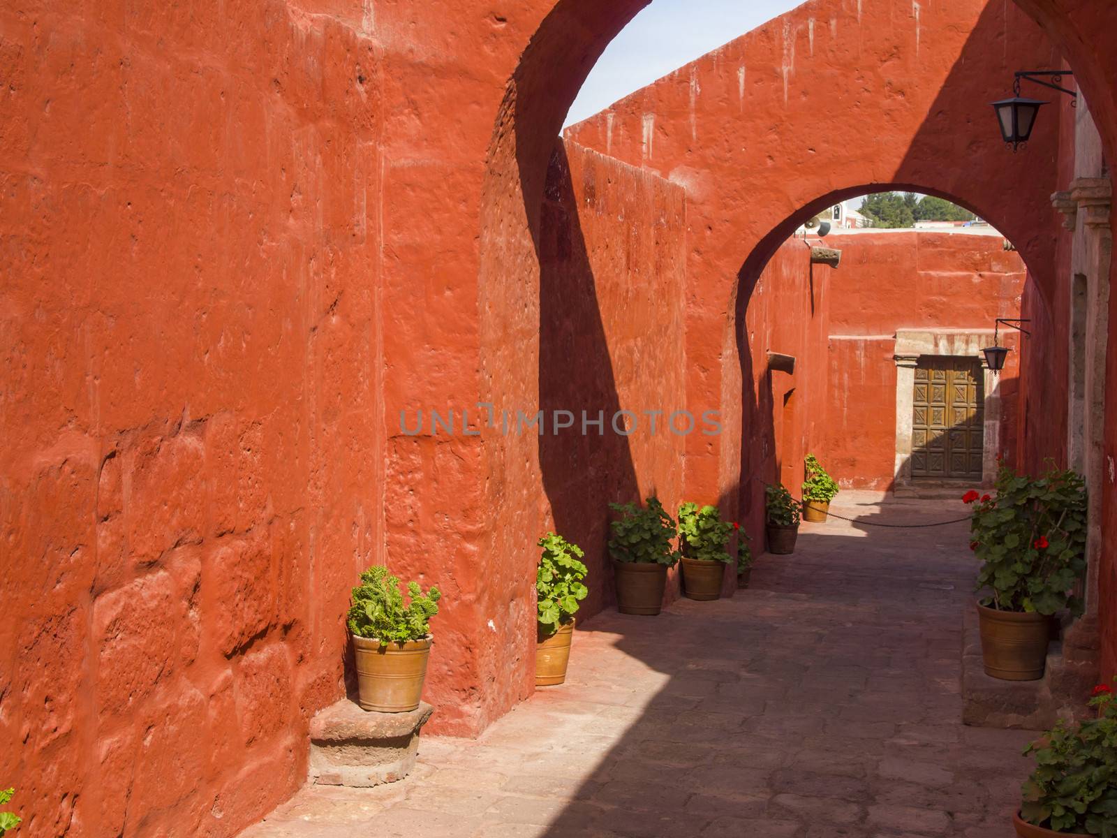 Alleys with arches within Santa Catalina Monastery, Arequipa, Peru