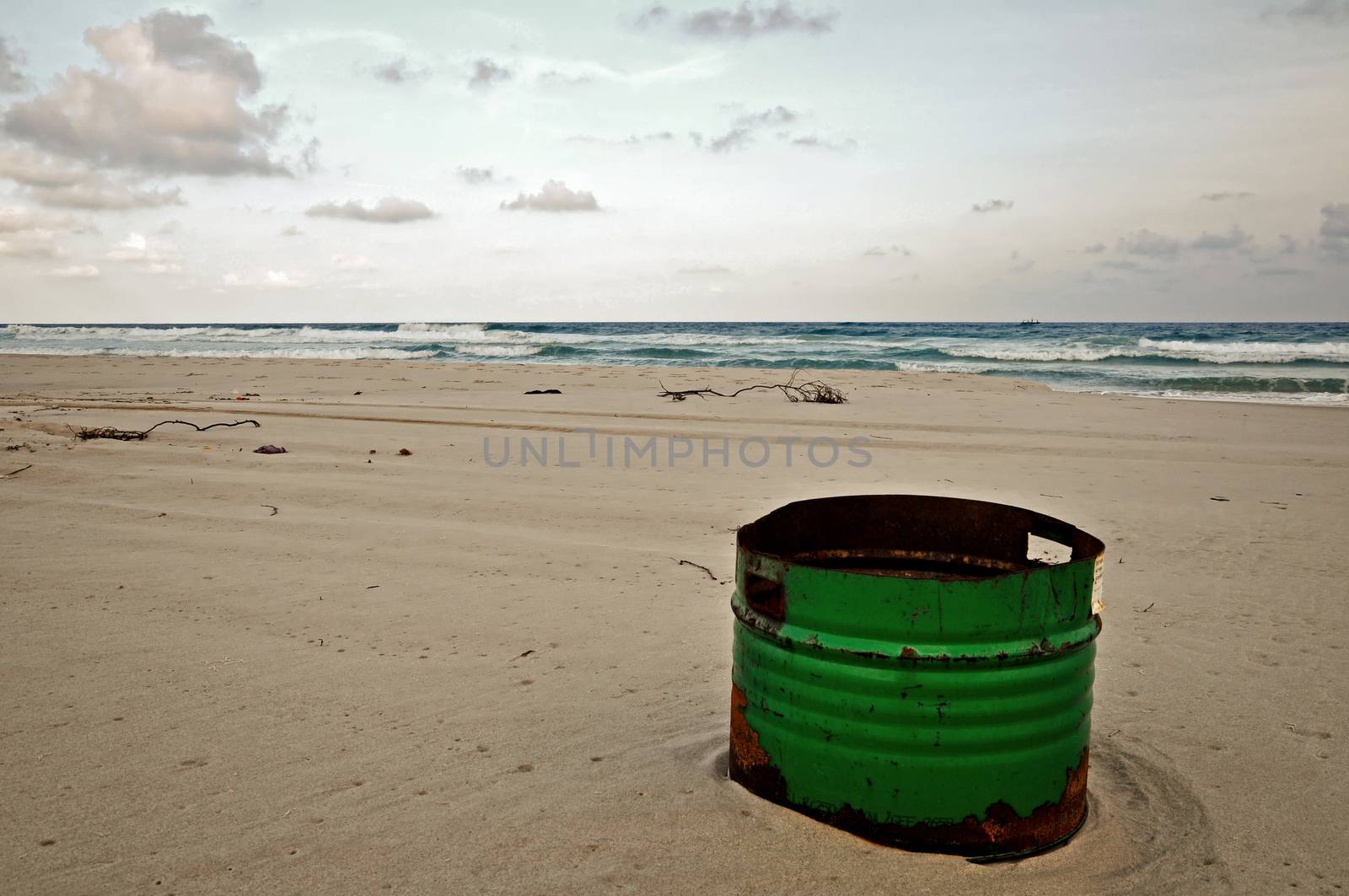 A wonderful tropical beach location with the contrast of abandoned garbage