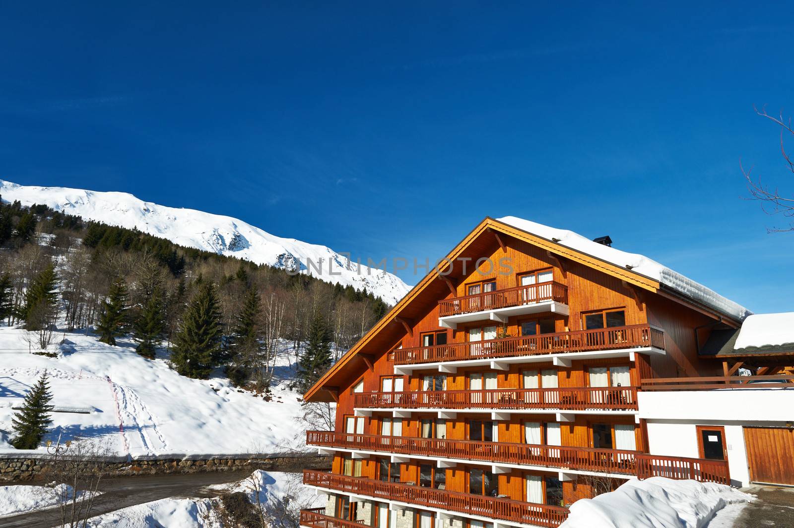 Mountain ski resort by haveseen