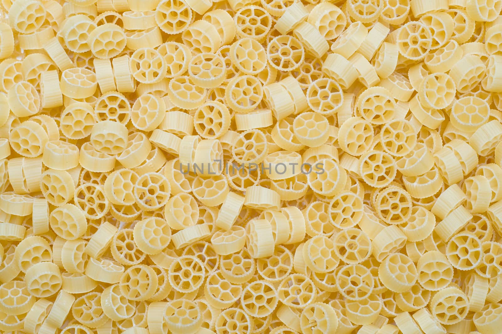 texture of raw pasta
