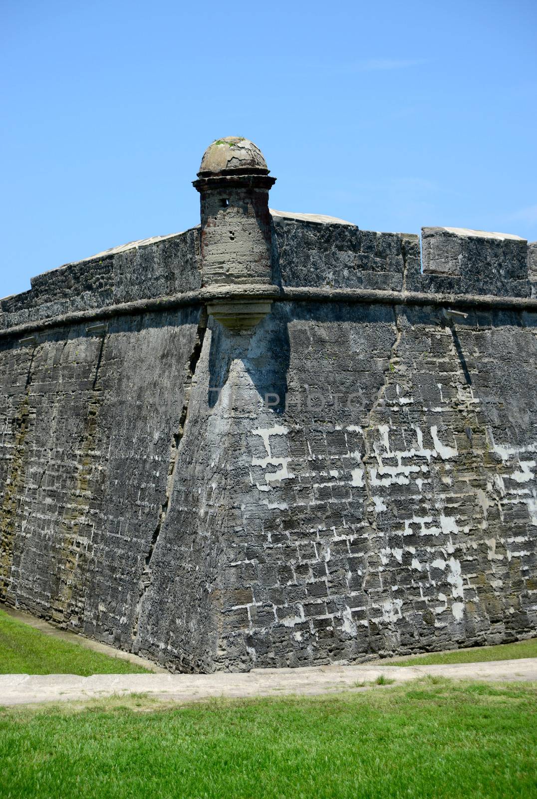 Historic Castillo de San Marcos fort in St. Augustine, florida - oldest fort in the United States