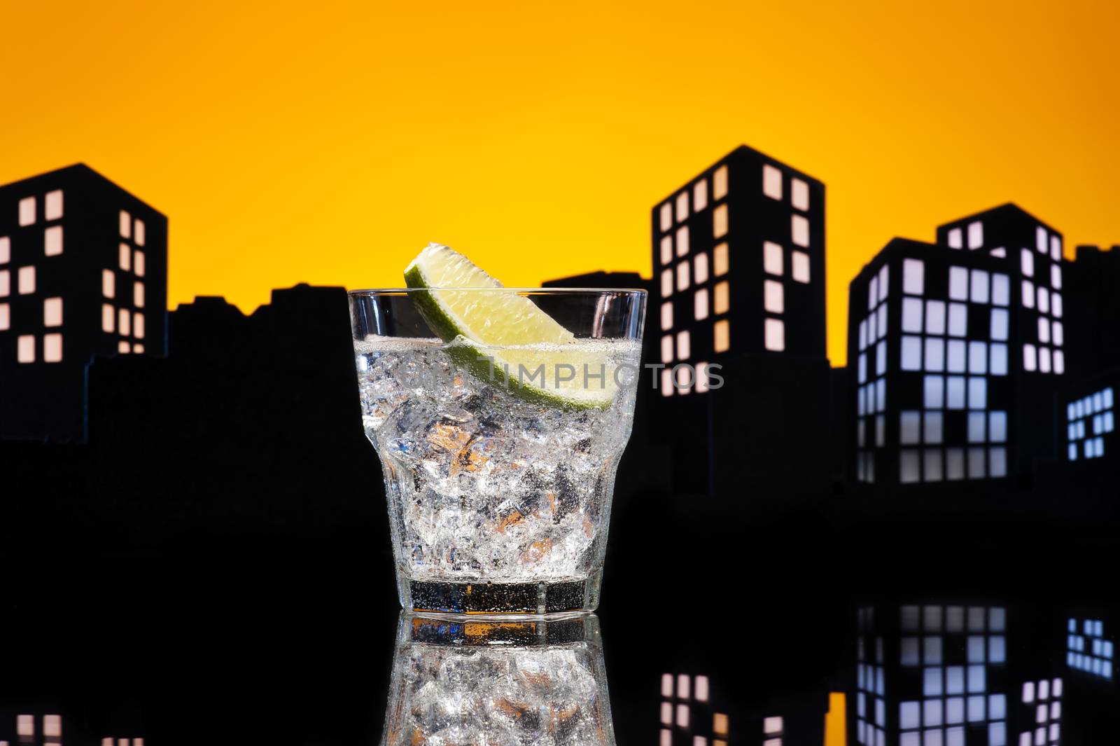 Metropolis Gin Tonic cocktail by 3523Studio