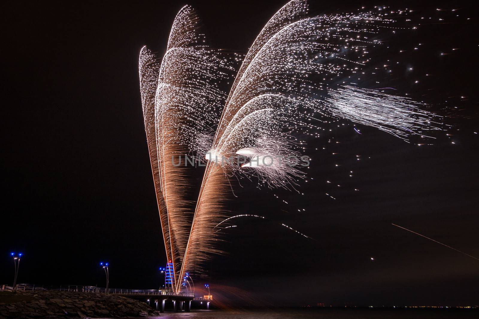 fire crackers or fire works that look like a fountain