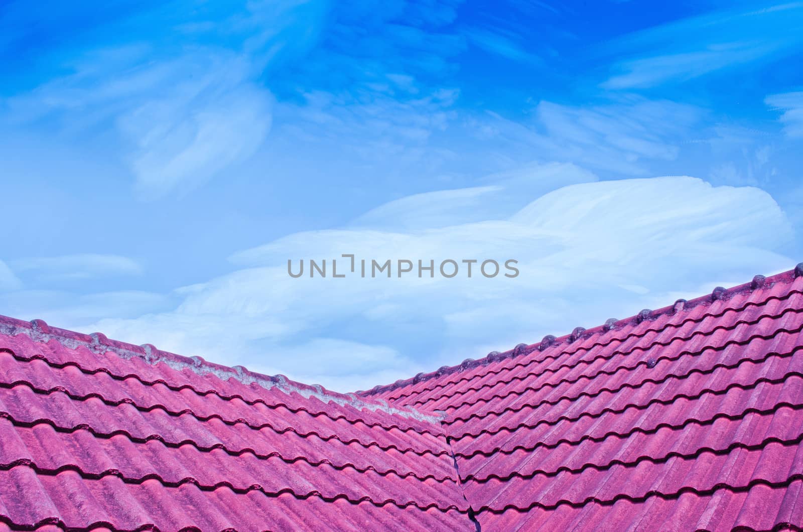 See the Sky When Crystallize Freezing  to Icy  Over Red Tiled Roof.