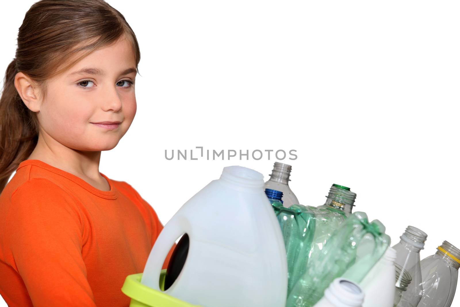 little girl waste sorting by phovoir