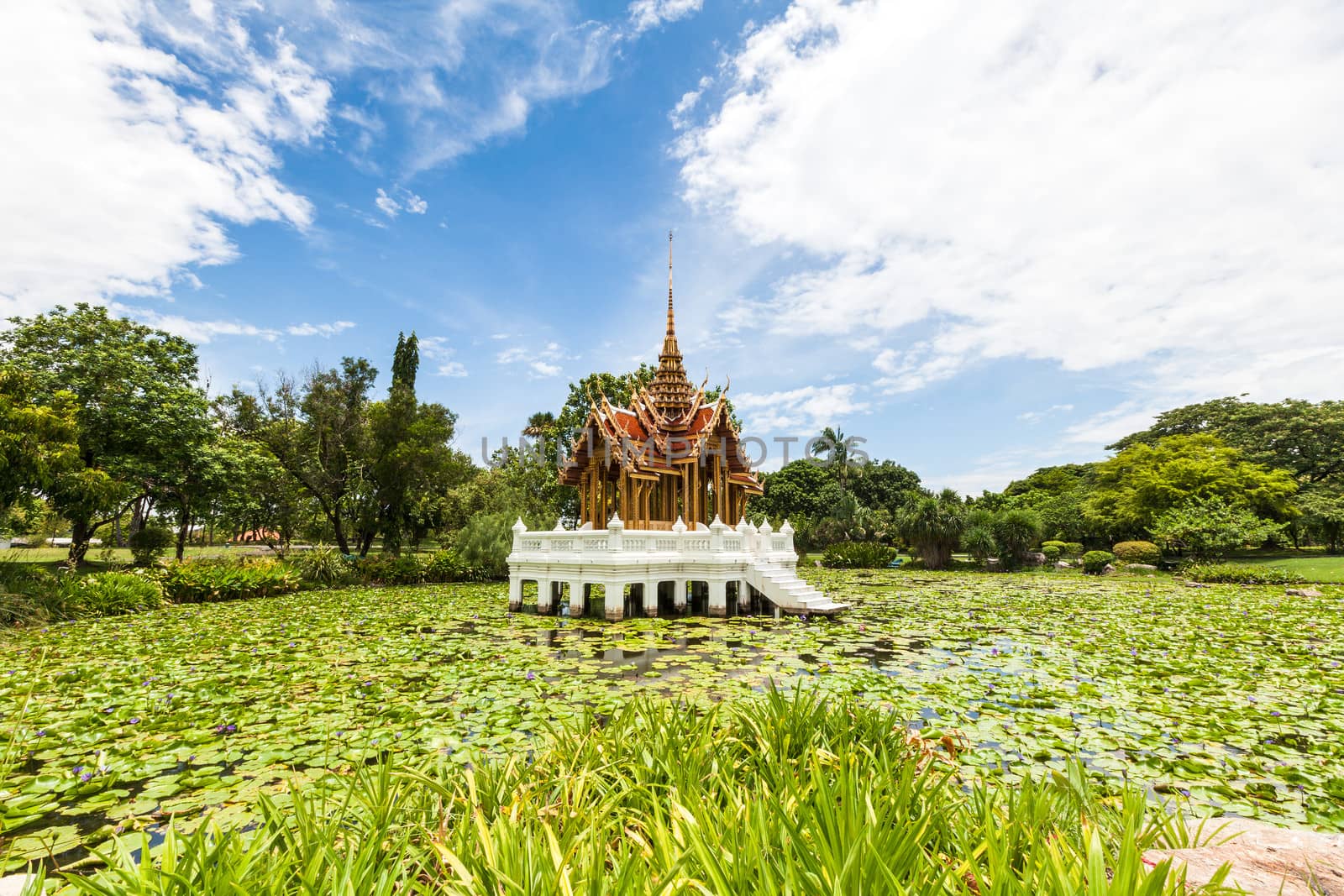 Thai temple on the water  by jame_j@homail.com