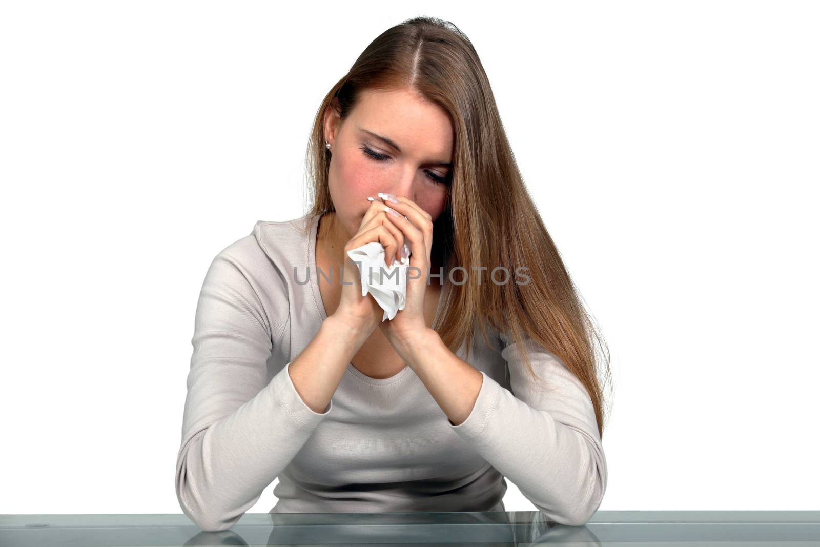 young woman crying by phovoir