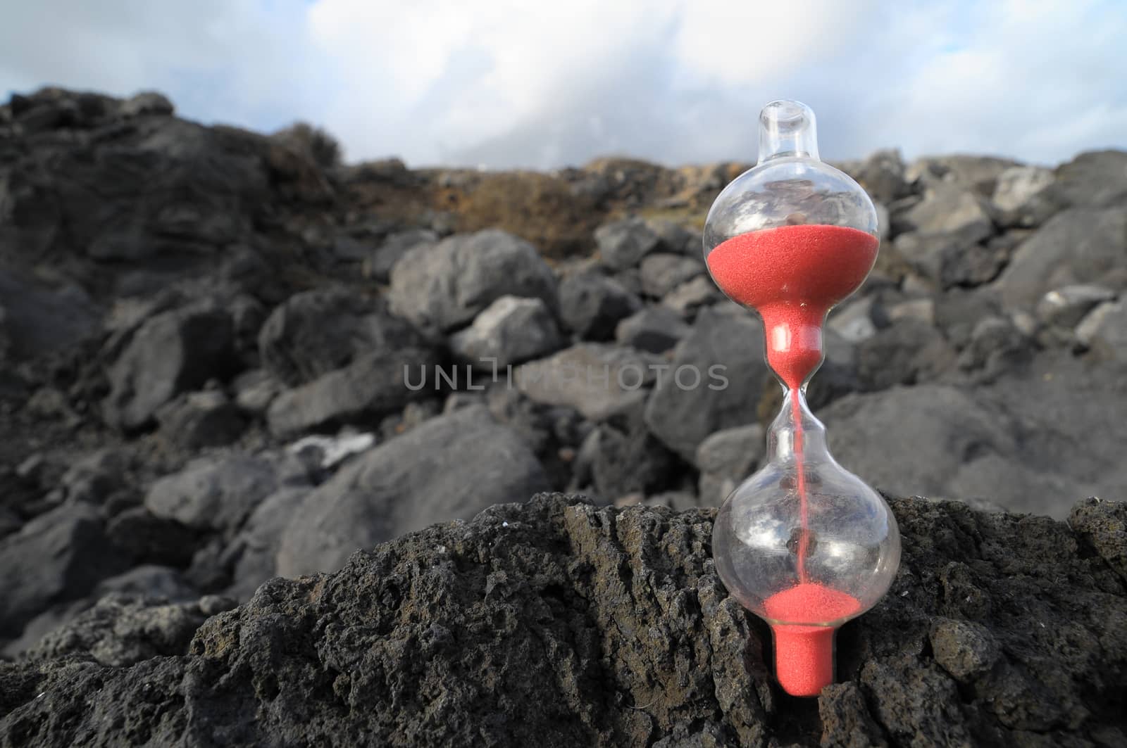 Hourglass Abandoned  by underworld