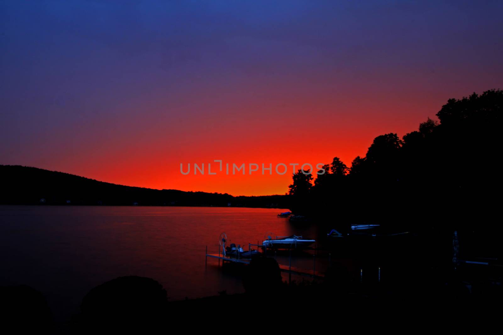 Fiery sunset on lake 24 by dbriyul