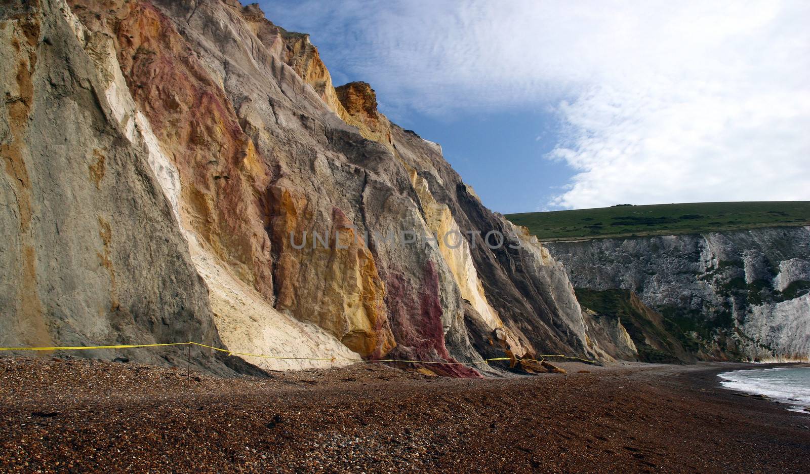 Isle of Wight rocks by olliemt