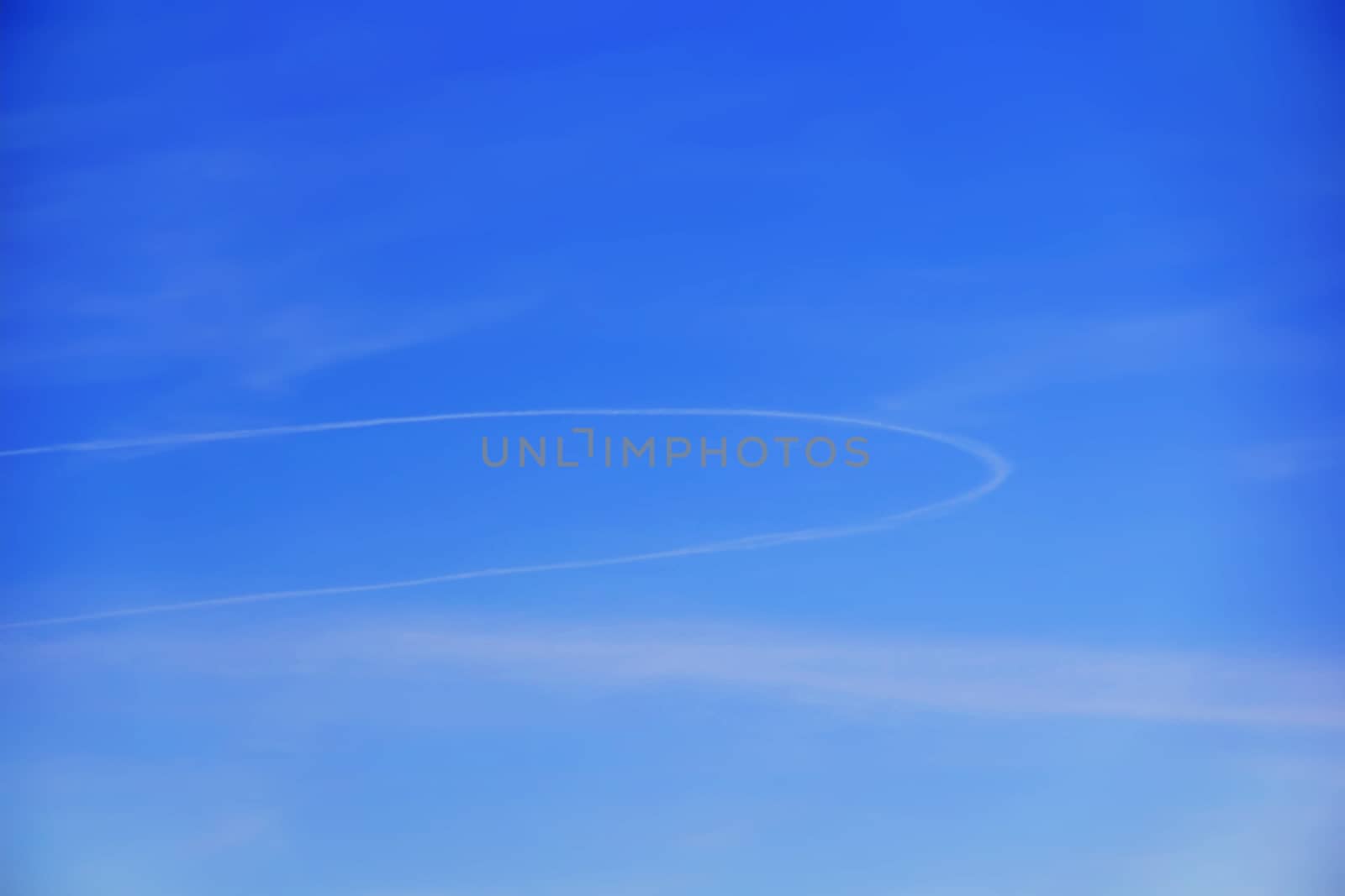 Image of the summer fluffy blue sky