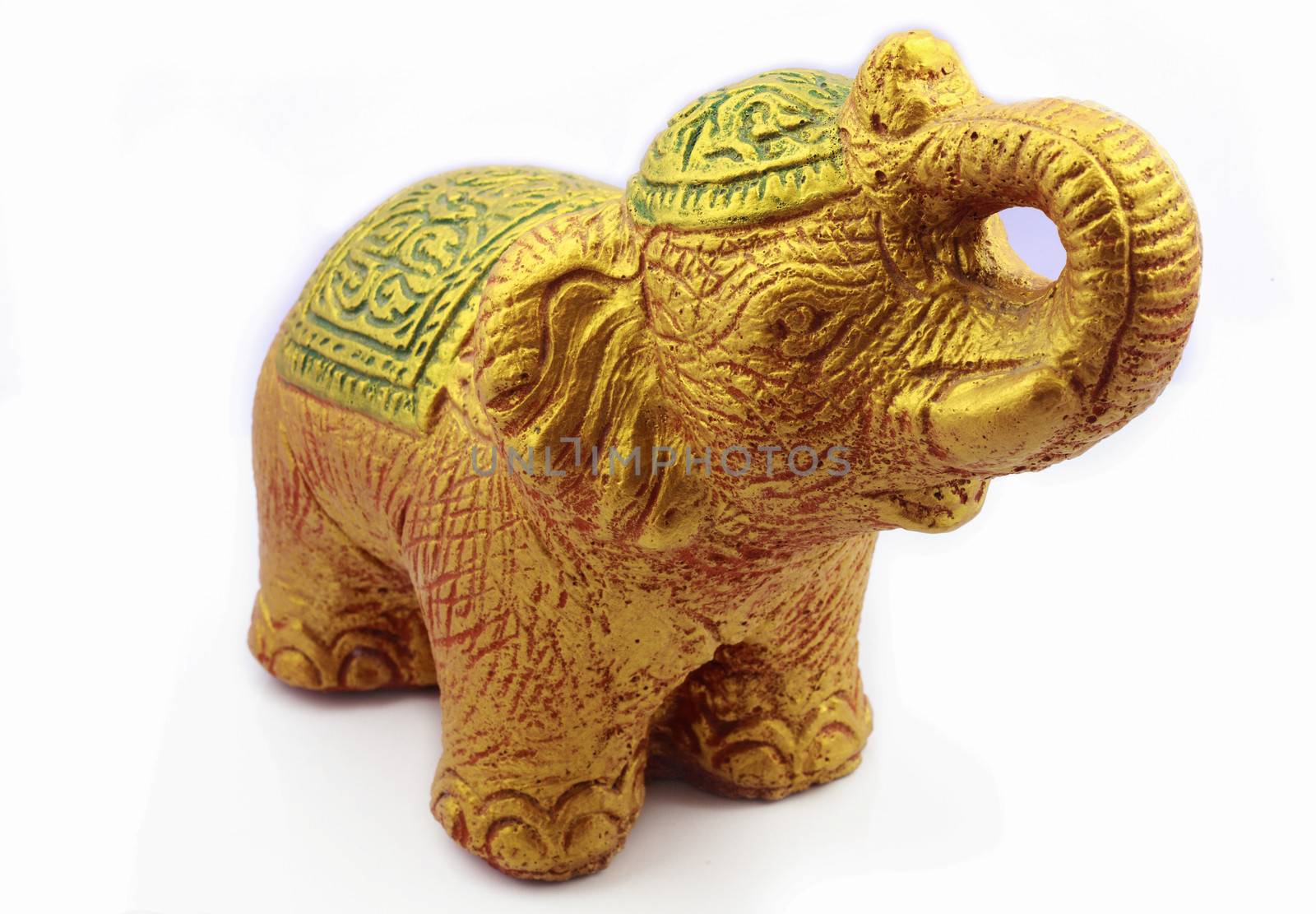 Elephant Statue by thanatip