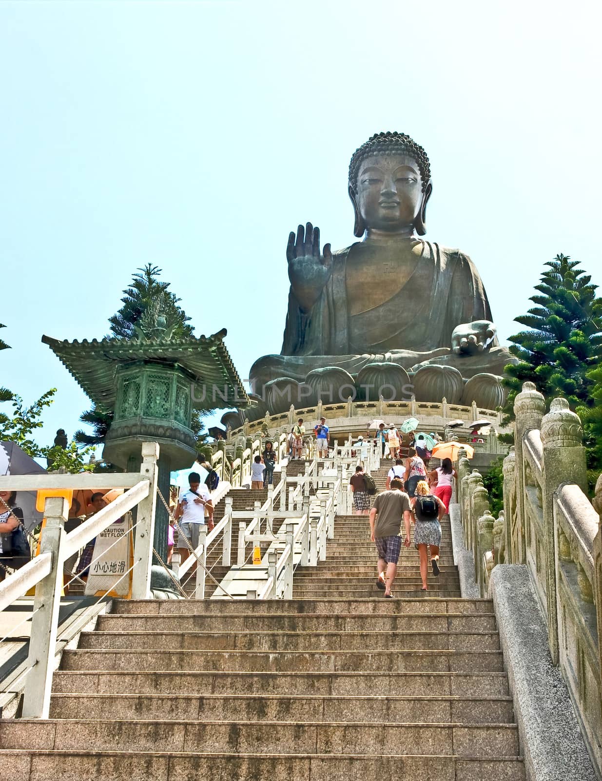 Buddha Statue by yayalineage