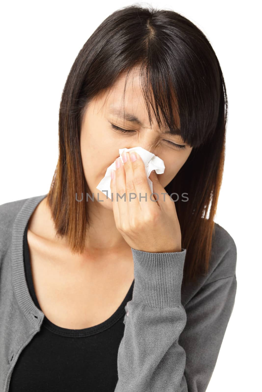 Sneezing woman by leungchopan